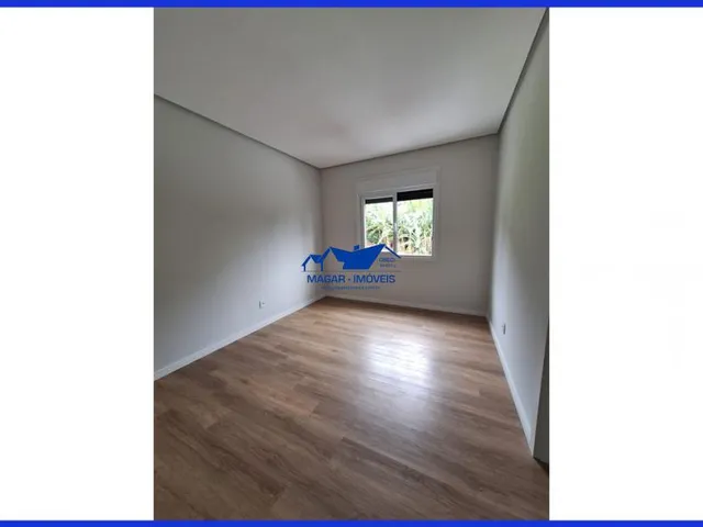 Imagem 15: Lindo sobrado com 3 suítes, Home office, garagem coberta para 2 carros, churrasqueira no