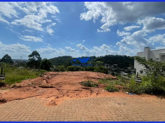 Imagem: Terreno declive em Lugar próximo a tudo