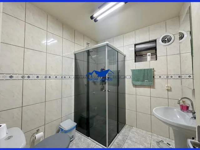 Imagem 15: Casa com 145 metros quadrados, 3 dormitórios, 3 garagens sendo 1 aberta, com quiosque e