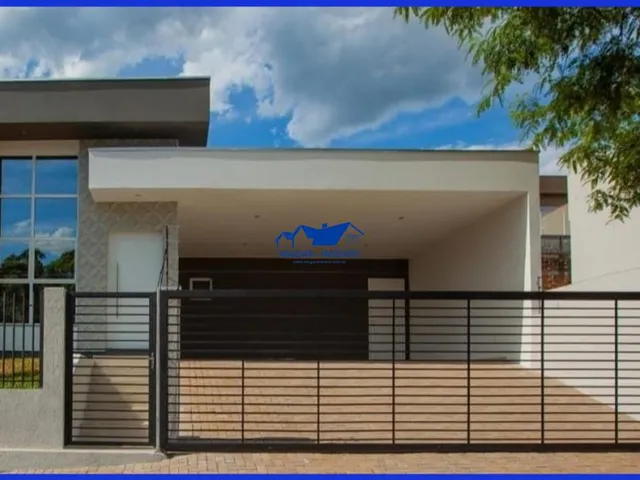 Imagem 3: Casa de alto padrão, plana com 134,00 metros quadrados de área construída com pé