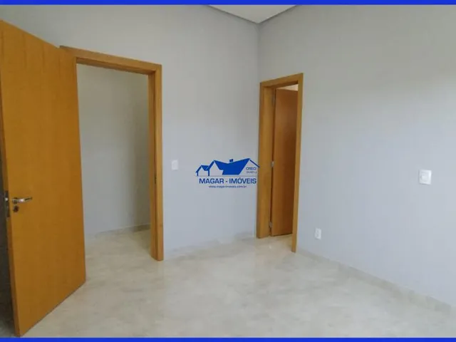 Imagem 16: Casa com 111,05m² de área construída, 3 dormitórios sendo 2 suítes, 800m do Hospital