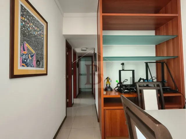 Imagem 4: Apartamento à venda no miolo dr Icaraí-RJ: 3 quartos, 1 suíte, 2 banheiros, 2 vagas na