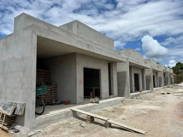 Imagem 9: Casa com 3 Dormitórios-1 Suíte- 1 Vaga