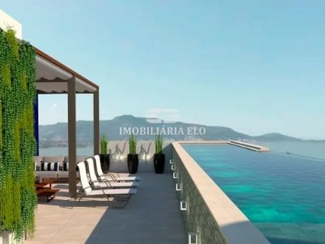 Imagem 1: Belo apartamento com 04 suítes e vista pro mar em Coqueiros!