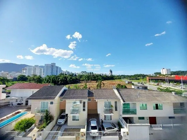 Imagem 3: Belo apartamento com 02 quartos e sacada em Palhoça!