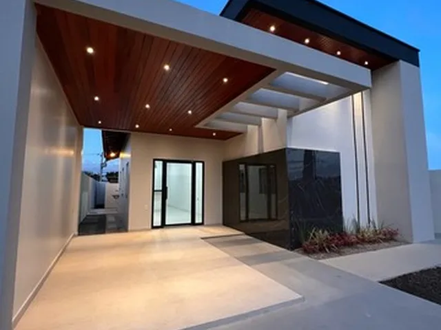 Imagem 12: Casa Nova em Bairro Planejado
