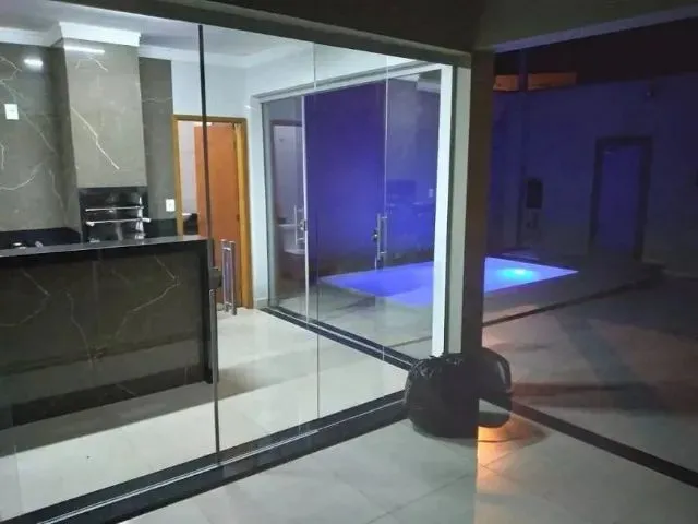 Imagem: Casa À Venda com 3 Quartos, Oportunidade!