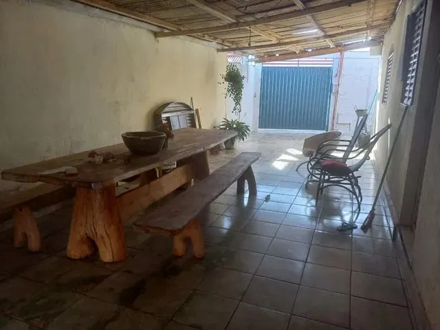Imagem 4: Troco Casa Casa com 3 dormitórios