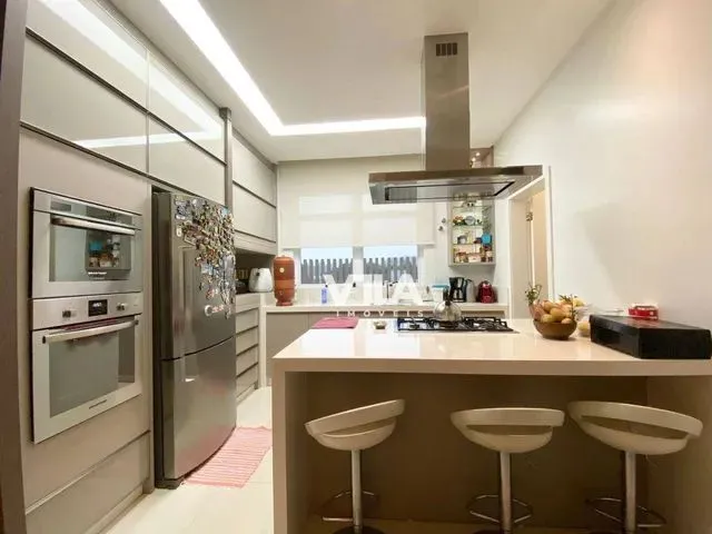 Imagem 3: Casa com 3 Dormitórios À Venda, 332 M² por R$ 2.000.000,00 - Itoupava Central