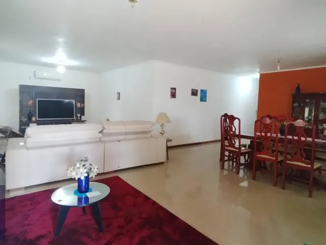 Imagem: Chácara com 2 Quartos, 1290M², À Venda