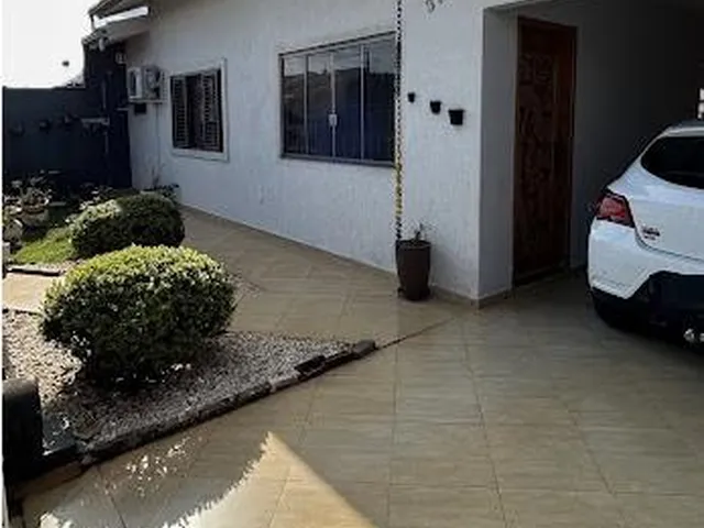 Imagem 7: Casa em Jardim Santa Rosa – Maringá, com edícula e churrasqueira