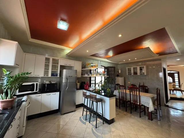 Imagem 2: Casa à venda por R$ 1.390.000,00 em Conselheiro Lafaiete MG