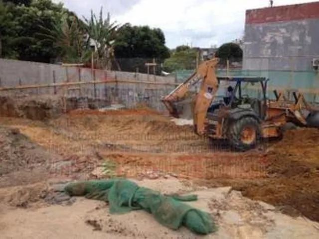 Imagem: Terreno para Venda em Olinda / Pe no Bairro