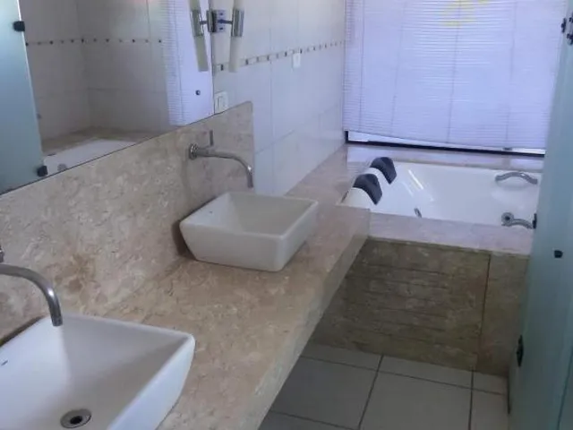 Imagem 3: Casas 5 Quartos Ou + para Venda em Paulista / Pe no Bairro Janga