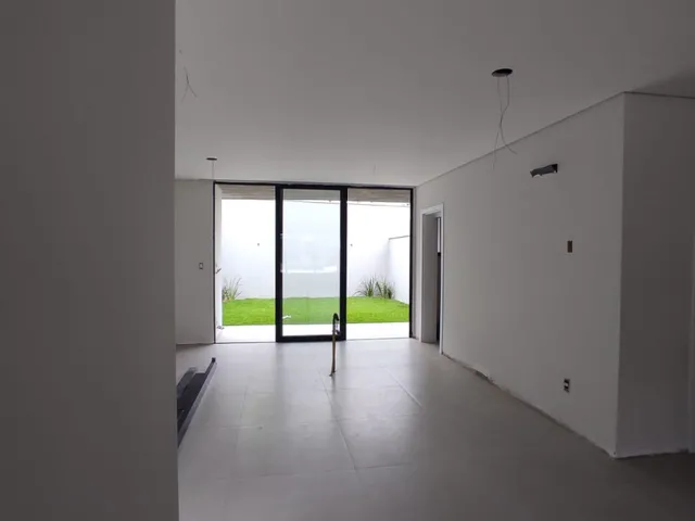 Imagem 5: Imperdível! Geminado de alto padrão com 3 suítes e 184,70m² no Saguaçu