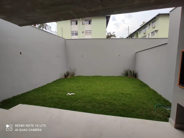 Imagem 7: Imperdível! Geminado de alto padrão com 3 suítes e 184,70m² no Saguaçu