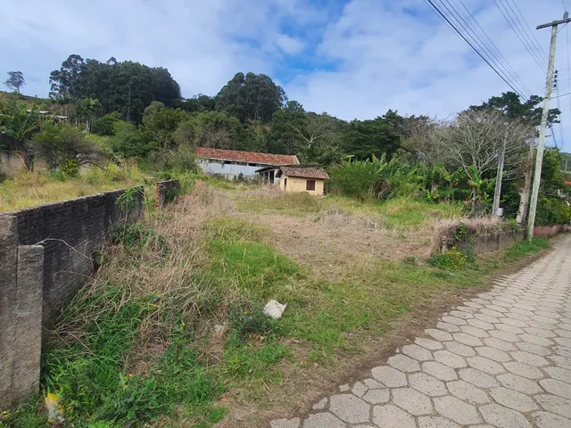Imagem: Terrenos