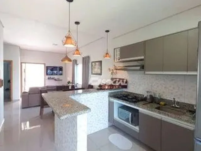 Imagem 8: Linda Casa Recém Construída Totalmente Mobiliada Disponível para Locação. Rua Dos