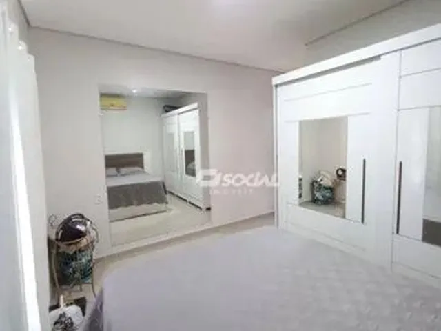 Imagem 5: Linda Casa Recém Construída Totalmente Mobiliada Disponível para Locação. Rua Dos