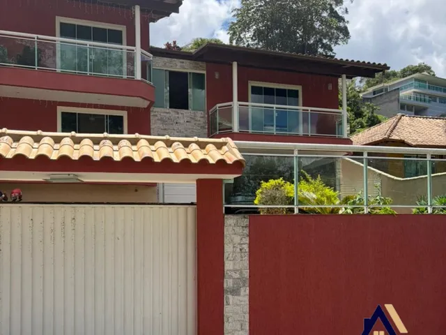Imagem: Venda - Casas - 4 Dormitórios - - Nova