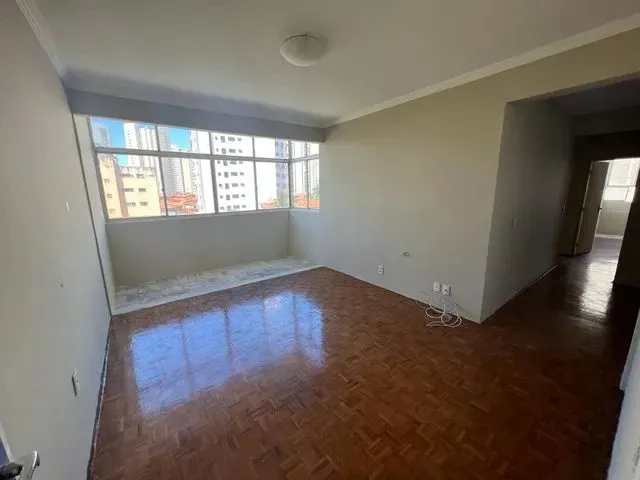 Imagem: Apartamento com 110M2, 02 Quartos, Ampla