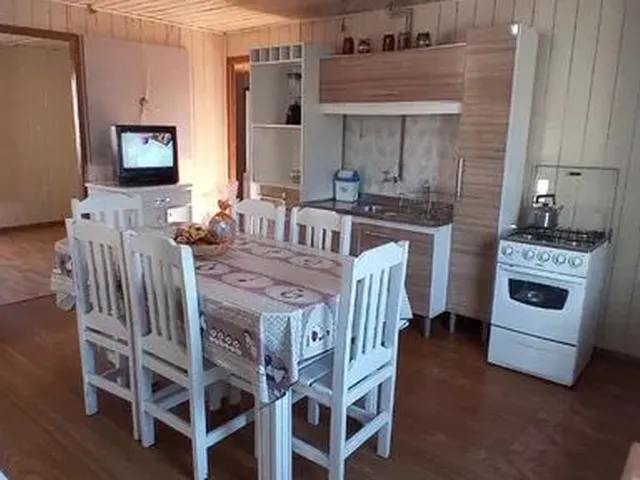 Imagem: Aluga-Se Casa Curitibanos