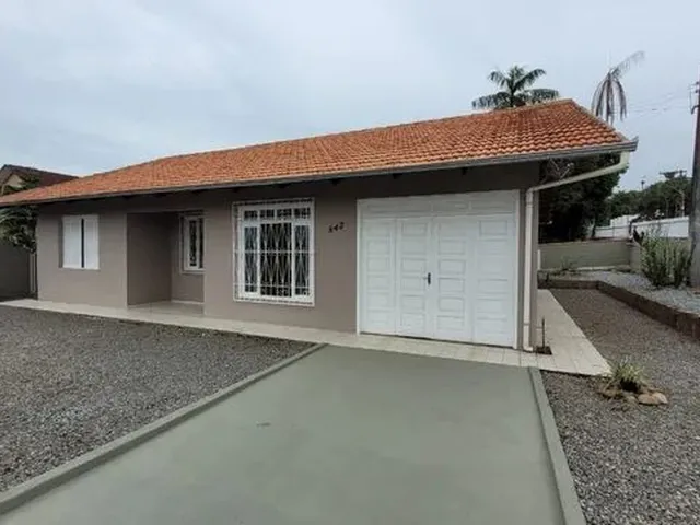Imagem 1: Térrea para Aluguel Possui 90 Metros Quadrados com 3 Quartos em Glória - Joinville - Sc