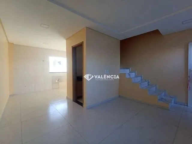 Imagem: Sobrado para Alugar por R$1.800.00 na Rua