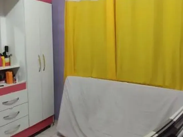 Imagem: Aluga-Se Casa com 2 Quartos, 1 Banheiro