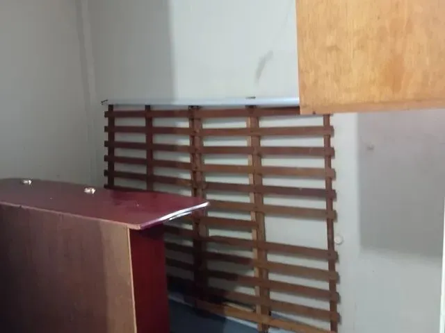 Imagem 4: Locação Apto Pequeno 2 Quartos Semi Mobiliado