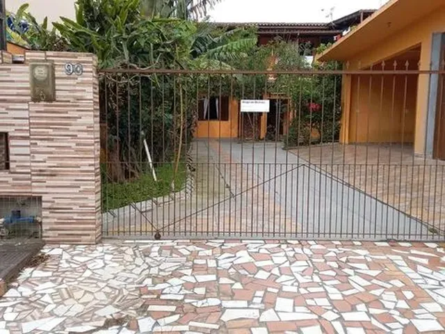Imagem: Aluga-Se Quarto para Estudantes ( Femininas