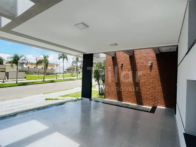Imagem: Venda - Linda Casa Térrea C/Ppiscina- Cond