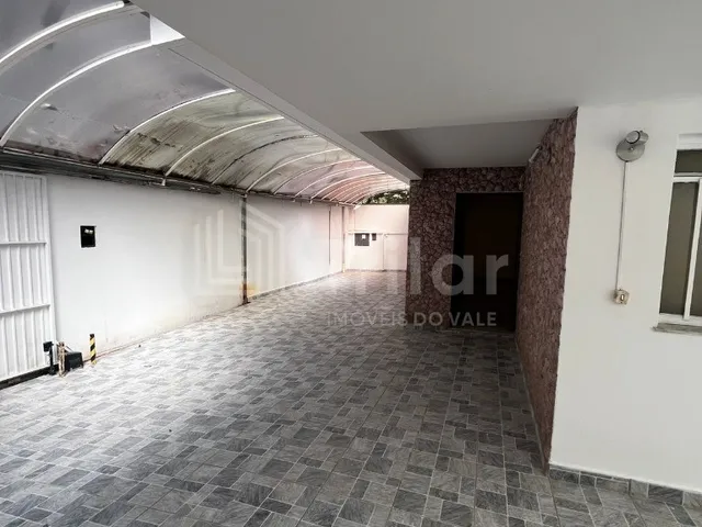 Imagem: Excelente Casa Comercial para Venda na Av