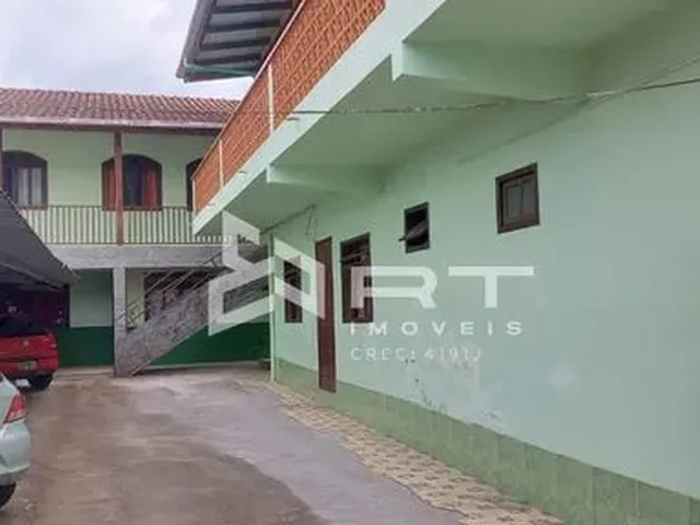 Imagem 8: Prédio Residencial (Com 7 Aptos e Uma Sala Comercial) a Venda no Bairro