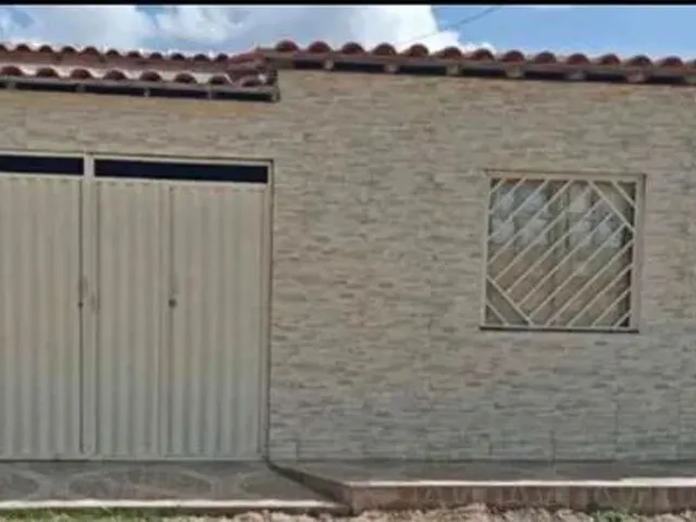 Imagem: Casa com 2 Quartos - Cajueiro