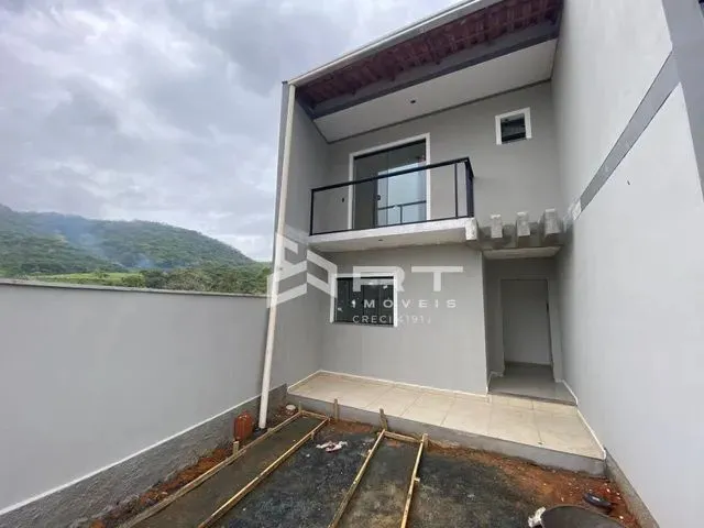 Imagem 8: Lindo Sobrado a Venda Pronto para Morar!