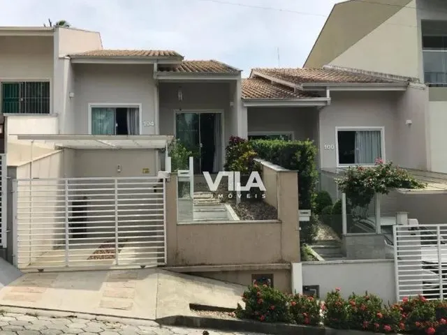 Imagem: Sobrado com 2 Dormitórios Sendo 1 Suíte
