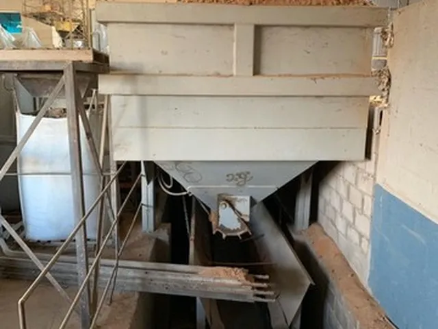 Imagem 9: Indústria Completa P/ Fabricação de Blocos de Concreto (Bloco, Piso, Meio-Fio
