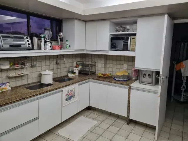 Imagem 11: Triplex para Venda Tem 464 Metros Quadrados com 6 Quartos em Espinheiro - Recife - Pe