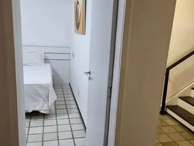 Imagem 10: Triplex para Venda Tem 464 Metros Quadrados com 6 Quartos em Espinheiro - Recife - Pe