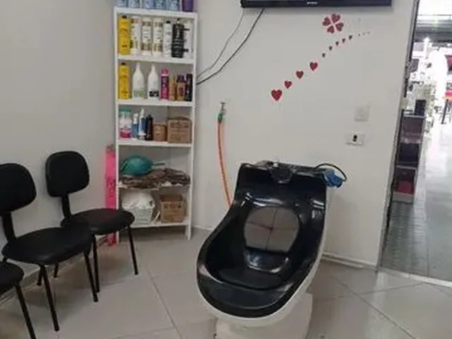 Imagem 5: Vendo Loja de Cosméticos e Salão de Beleza