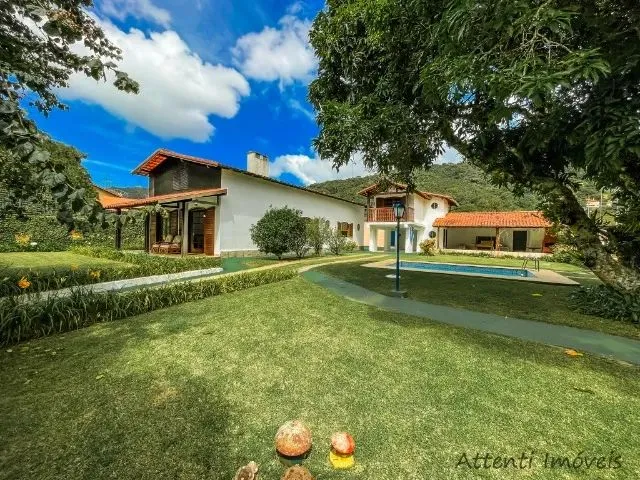 Imagem: Casa com 3 Suítes Linear a Venda - Golfe