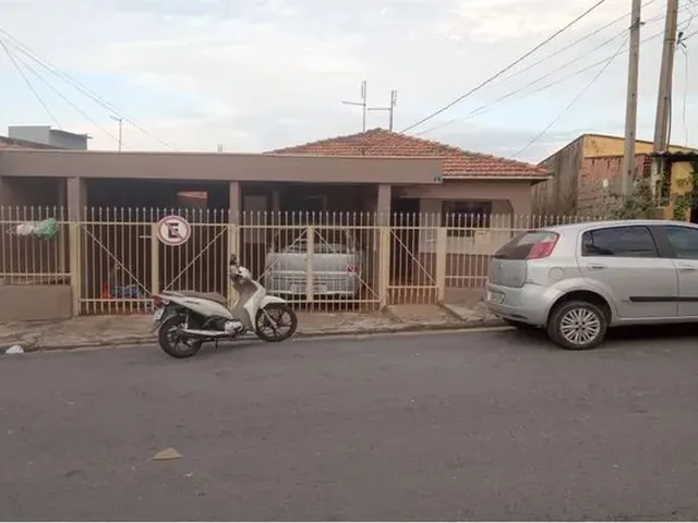 Imagem: Casa com 3 Dormitórios À Venda, 162 M²