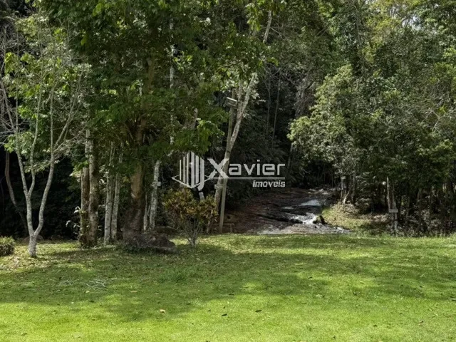 Imagem 6: Chácara 16.352 m² em Vargem Alta ES com 6 casas, 12 suítes, lago, riacho e cachoeira