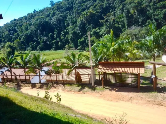Imagem 12: Chácara 16.352 m² em Vargem Alta ES com 6 casas, 12 suítes, lago, riacho e cachoeira