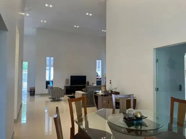 Imagem 15: Casa em Parque Residencial em Laranjeiras