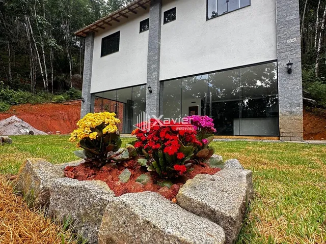 Imagem: Chácara 2.600 m² com Casa Nova, 3 Quartos