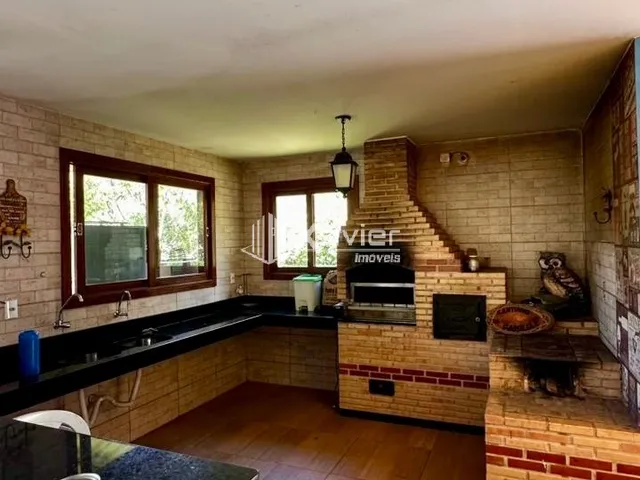 Imagem 10: Chácara 12.000 m² à Venda em Marechal Floriano - Casa 5 Quartos, Piscina e Lazer