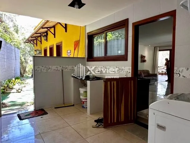Imagem 15: Chácara 12.000 m² à Venda em Marechal Floriano - Casa 5 Quartos, Piscina e Lazer