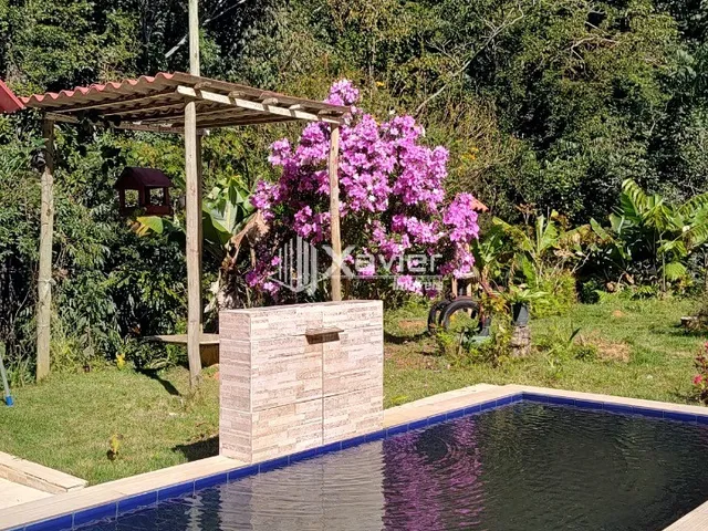Imagem 13: Chácara com 10.000 m², chalé, piscina, lagoa com peixes e cachoeira - Alto Santa